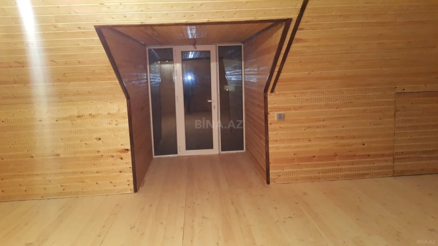 Satılır 4 otaqlı həyət evi 280 m²