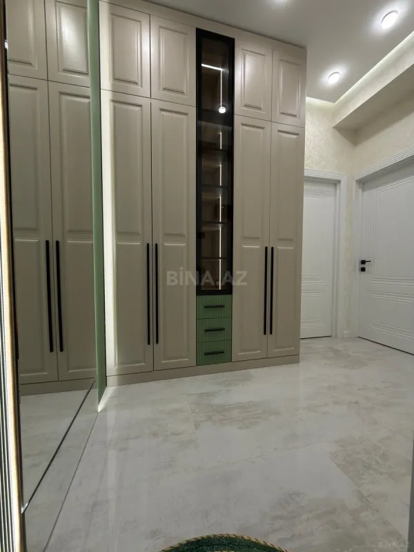 Satılır 2 otaqlı mənzil 53 m²