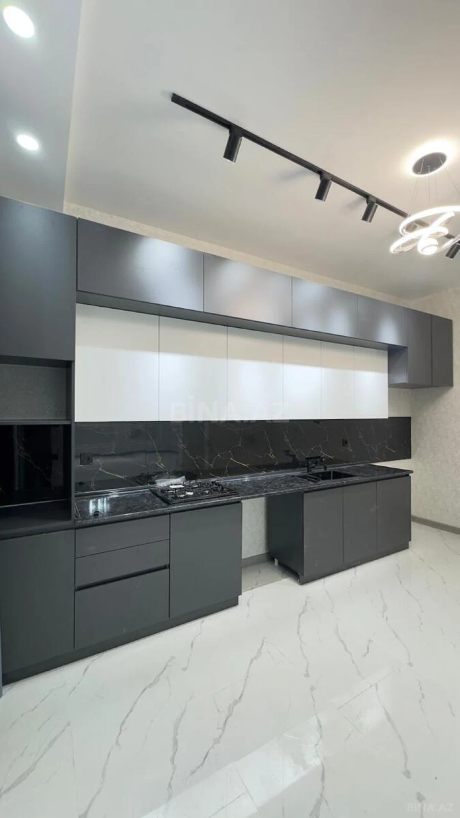 Satılır 4 otaqlı həyət evi 170 m²