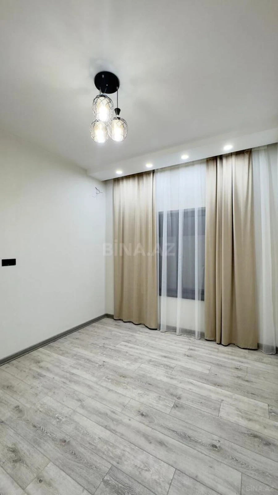 Satılır 4 otaqlı həyət evi 170 m²