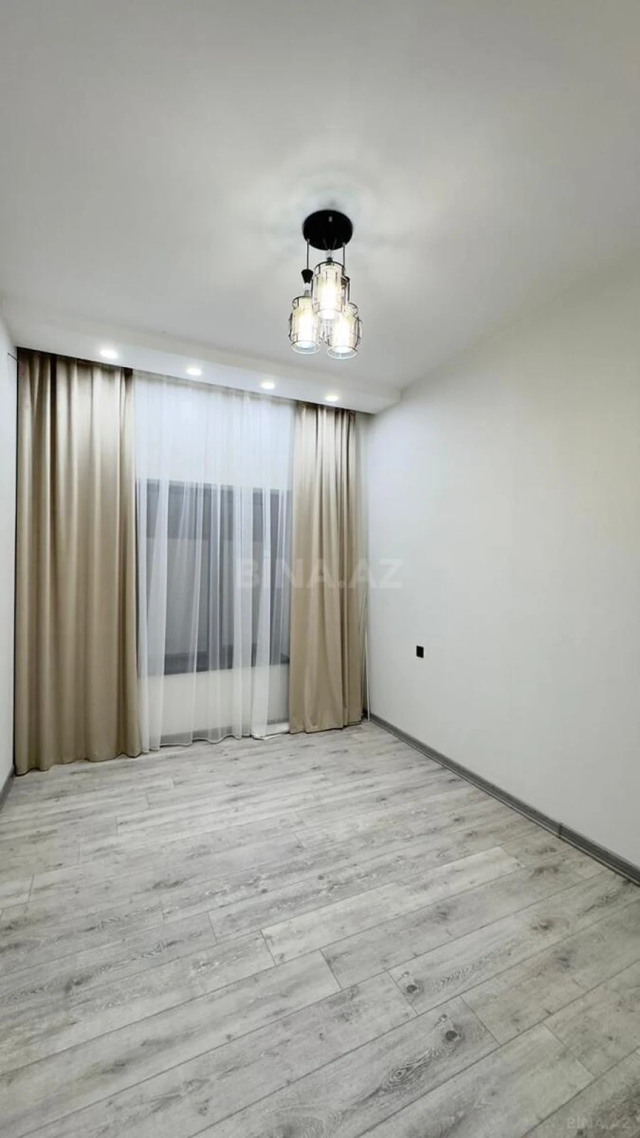 Satılır 4 otaqlı həyət evi 170 m²