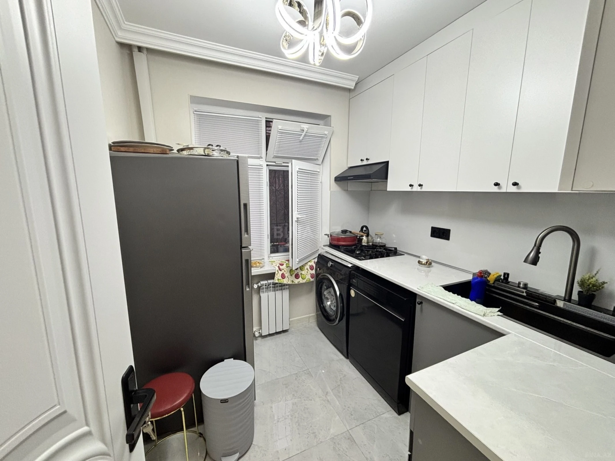Satılır 3 otaqlı mənzil 78 m²