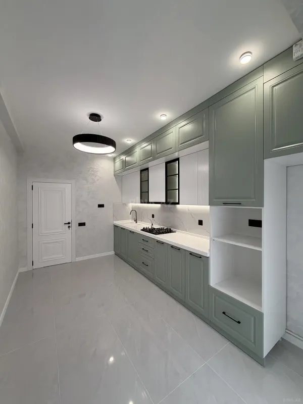 Satılır 3 otaqlı mənzil 105 m²