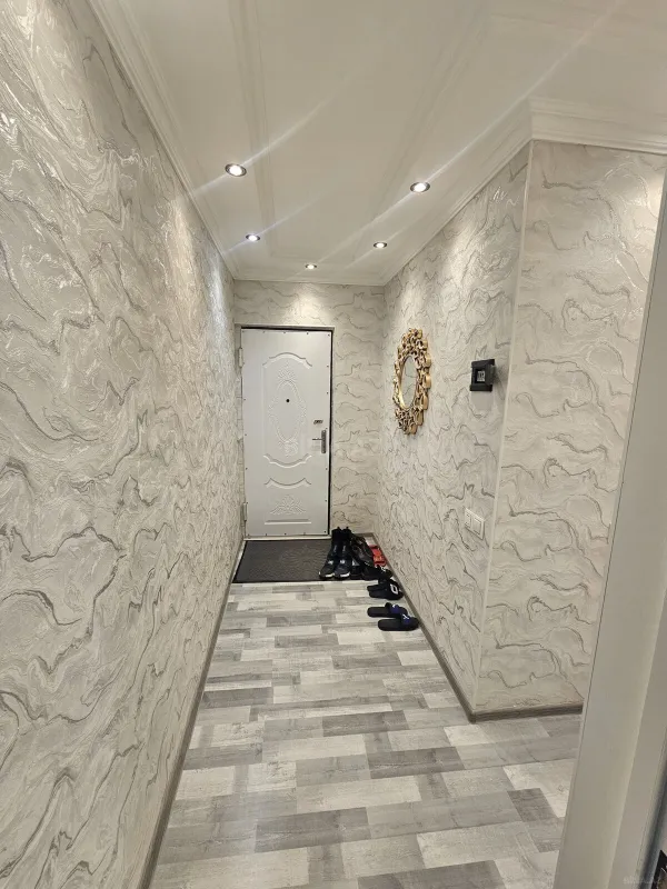 Satılır 1 otaqlı mənzil 52 m²