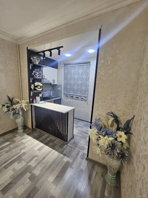 Satılır 1 otaqlı mənzil 52 m²