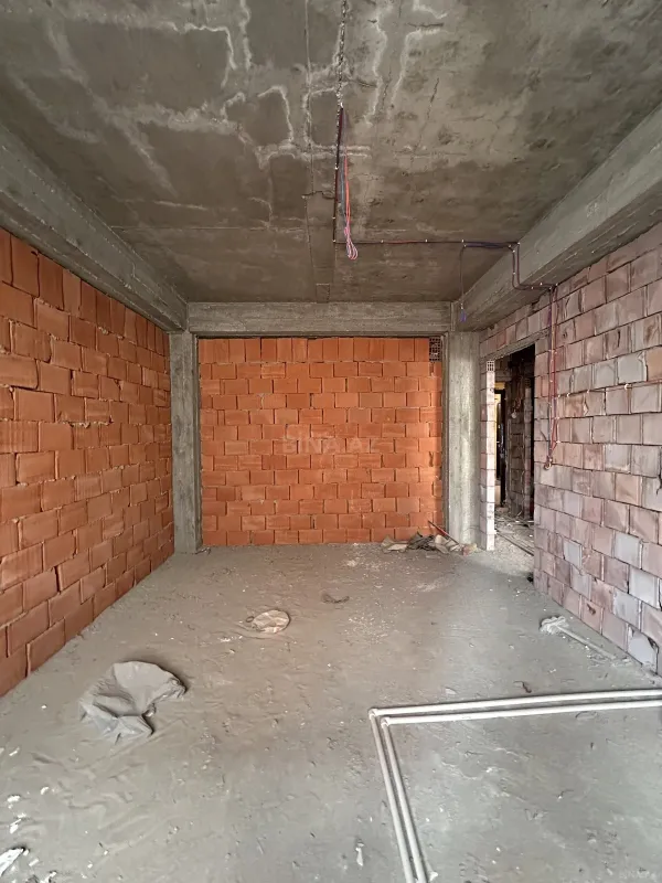 Satılır 1 otaqlı mənzil 35 m²