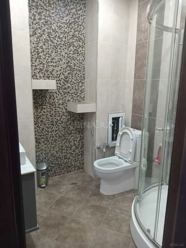 Satılır 3 otaqlı mənzil 140 m²