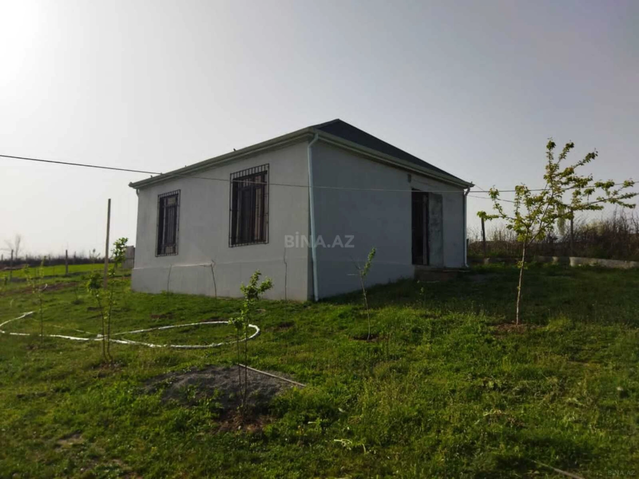 Satılır 2 otaqlı həyət evi 60 m²