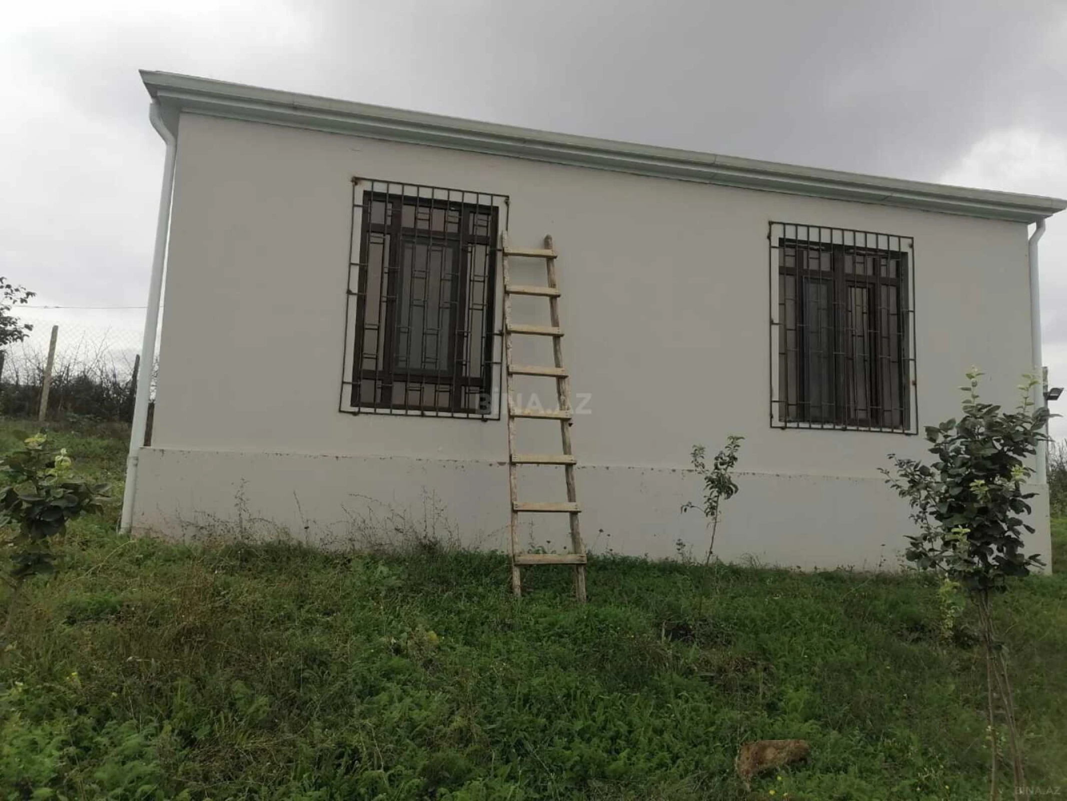 Satılır 2 otaqlı həyət evi 60 m²