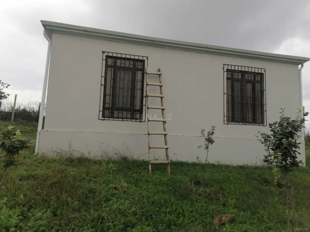 Satılır 2 otaqlı həyət evi 60 m²