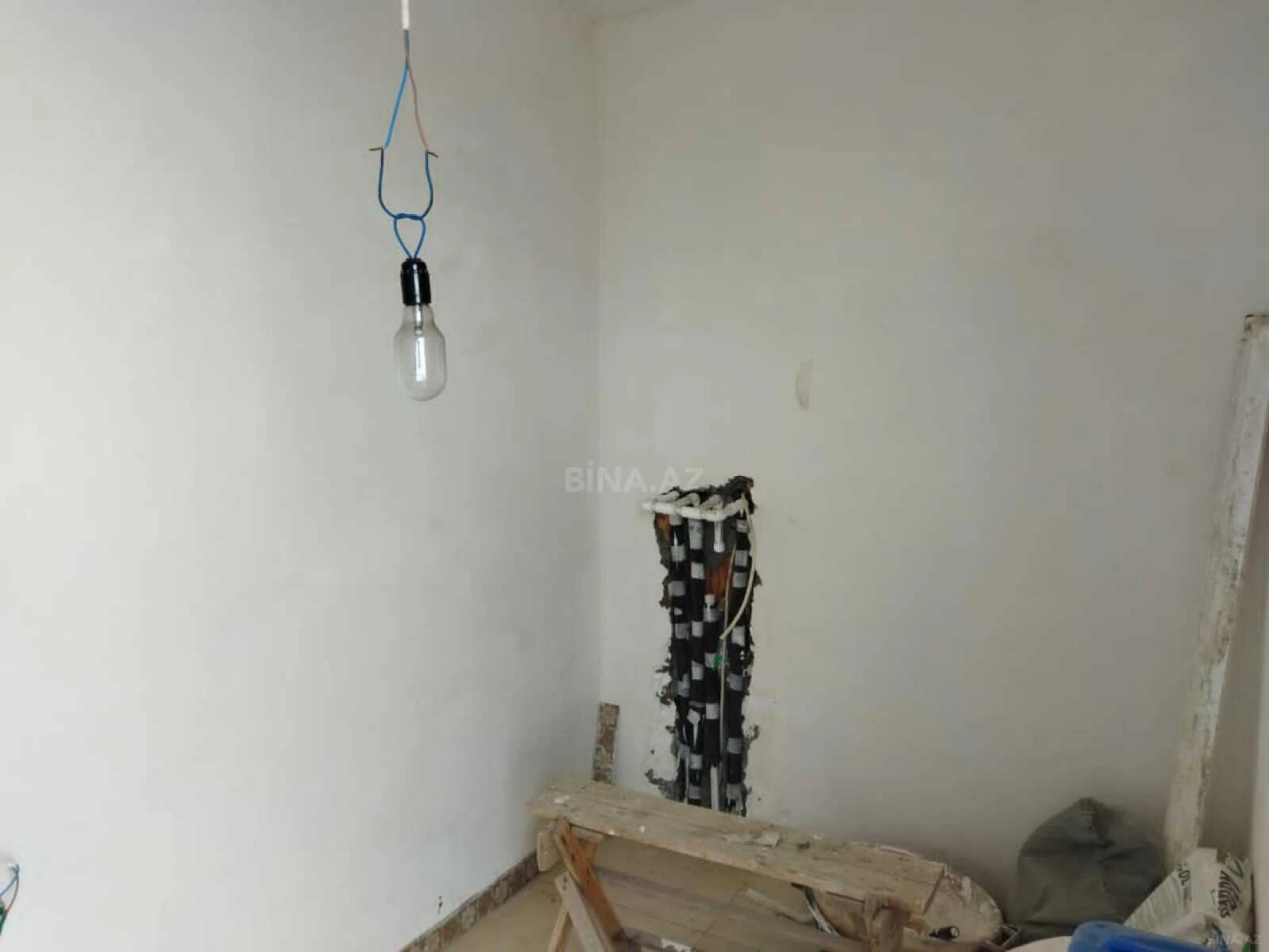 Satılır 2 otaqlı həyət evi 60 m²
