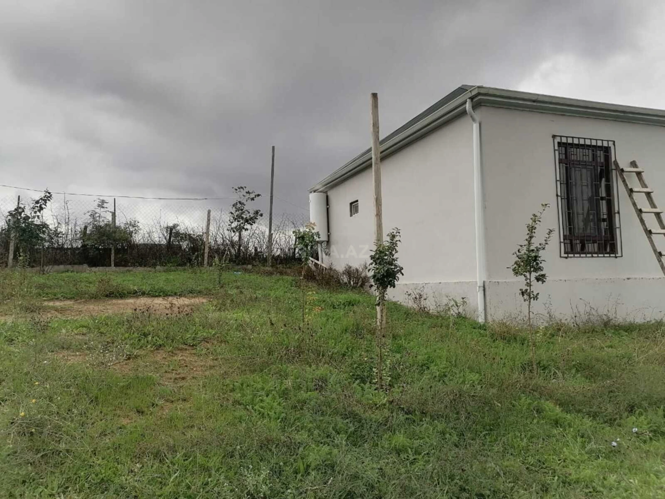 Satılır 2 otaqlı həyət evi 60 m²