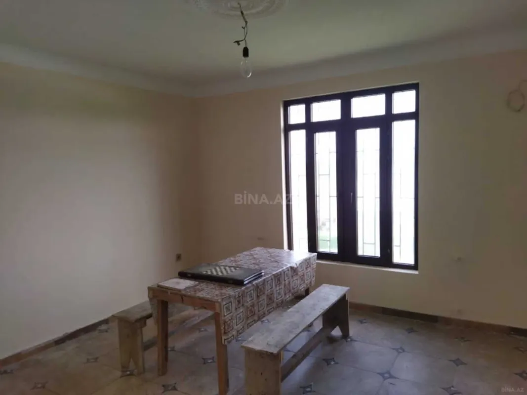 Satılır 2 otaqlı həyət evi 60 m²