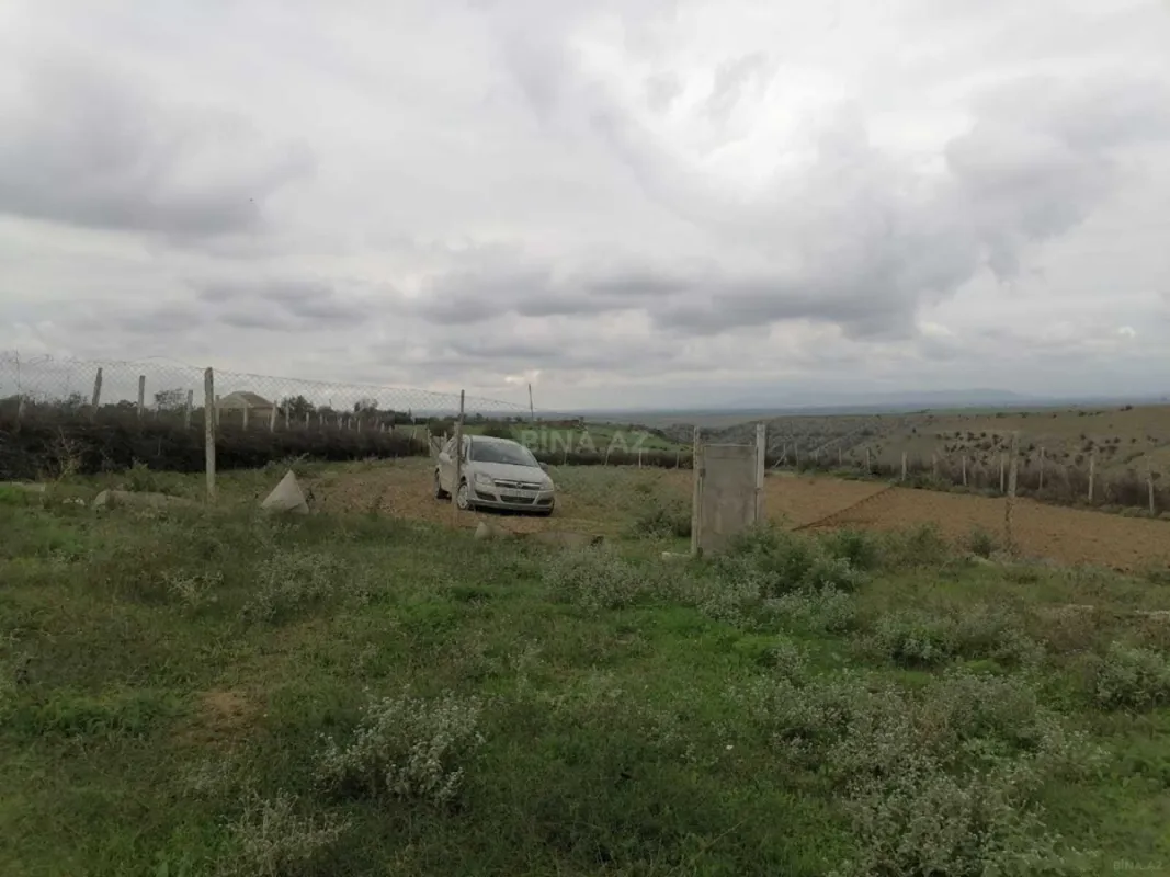 Satılır 2 otaqlı həyət evi 60 m²