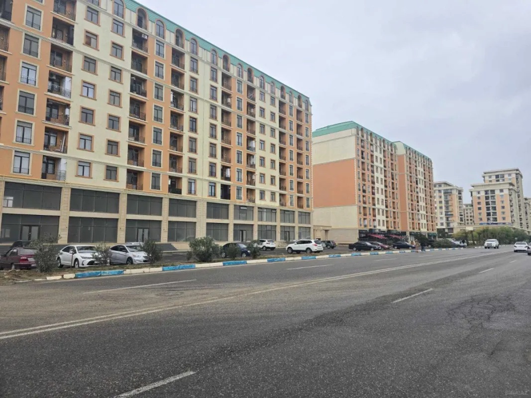 Satılır 3 otaqlı mənzil 87 m²
