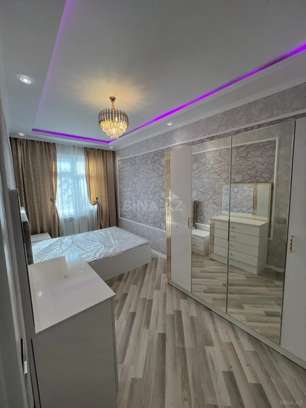 Kirayə verilir 2 otaqlı mənzil 45 m²