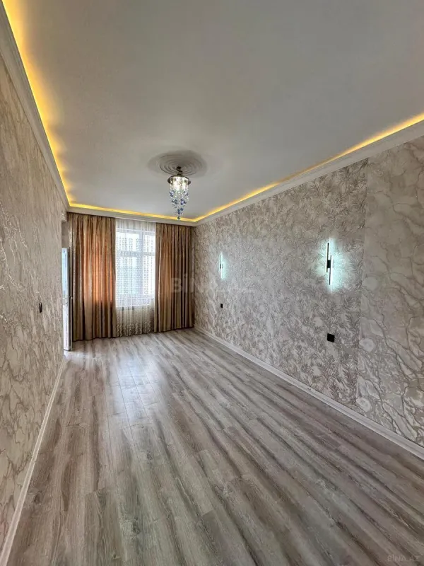 Satılır 2 otaqlı mənzil 68 m²