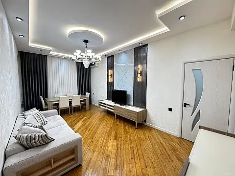 Satılır 2 otaqlı mənzil 68 m² — Bakı, 7-ci mikrorayon 2 otaq 68.00 m²