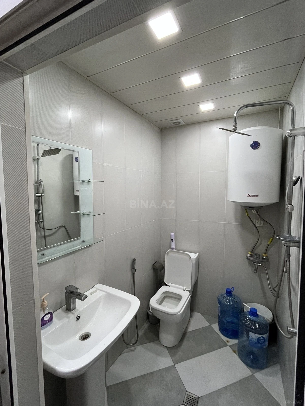 Kirayə verilir 1 otaqlı mənzil 30 m²