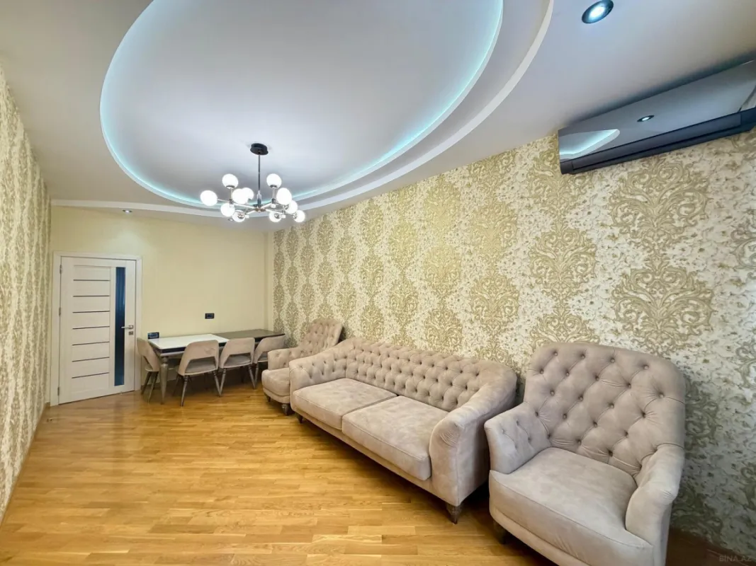 Satılır 3 otaqlı mənzil 110 m²
