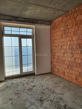 Satılır 3 otaqlı mənzil 133 m²