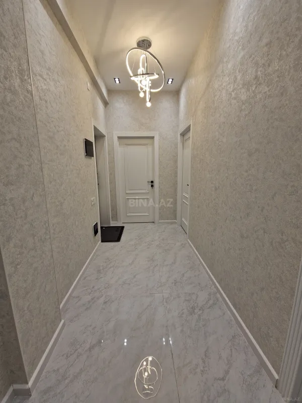 Kirayə verilir 2 otaqlı mənzil 60 m²