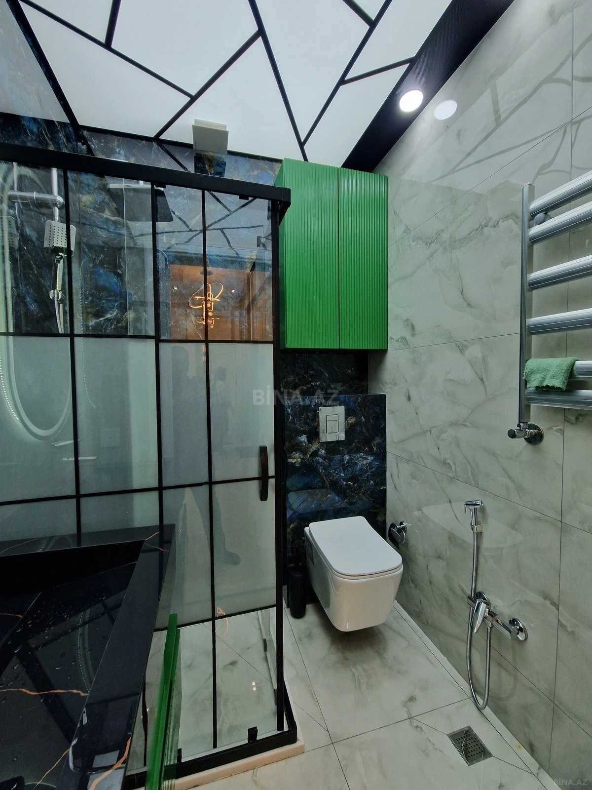 Kirayə verilir 2 otaqlı mənzil 60 m²