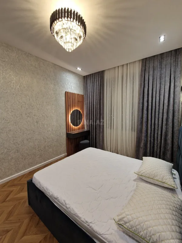 Kirayə verilir 2 otaqlı mənzil 60 m²