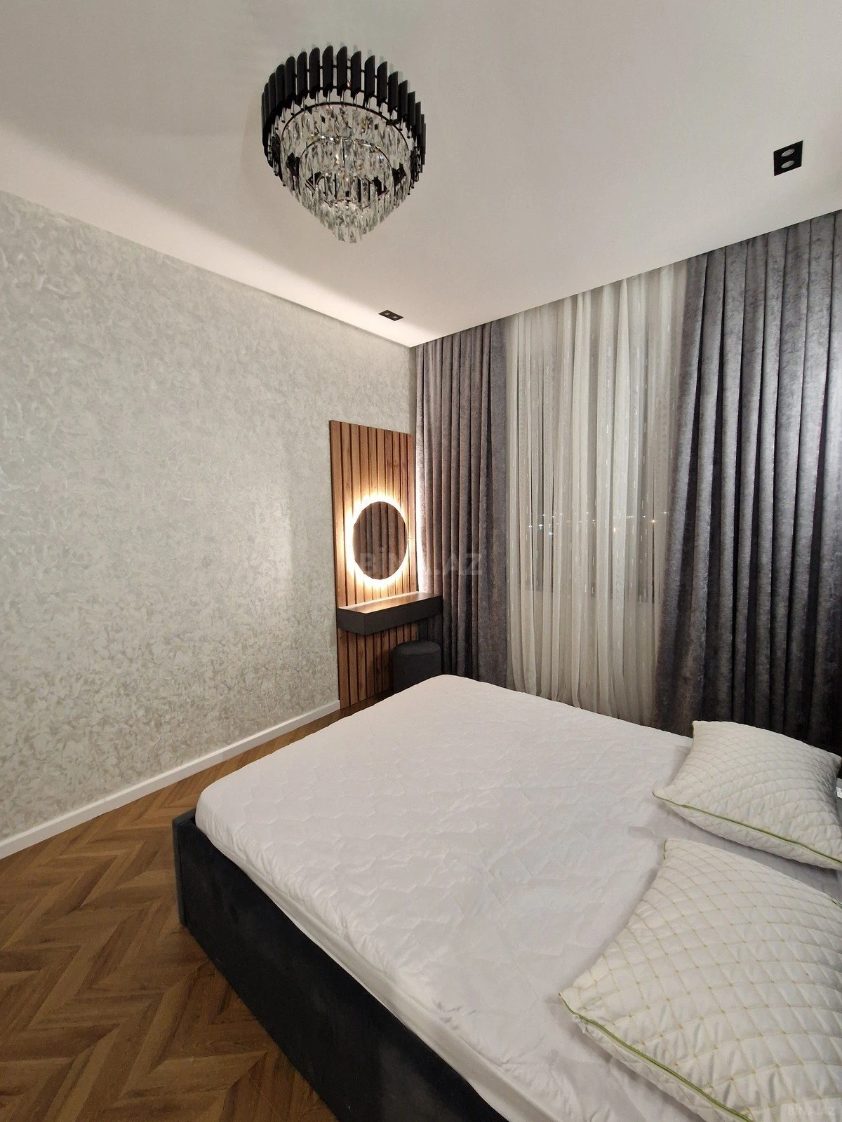 Kirayə verilir 2 otaqlı mənzil 60 m²