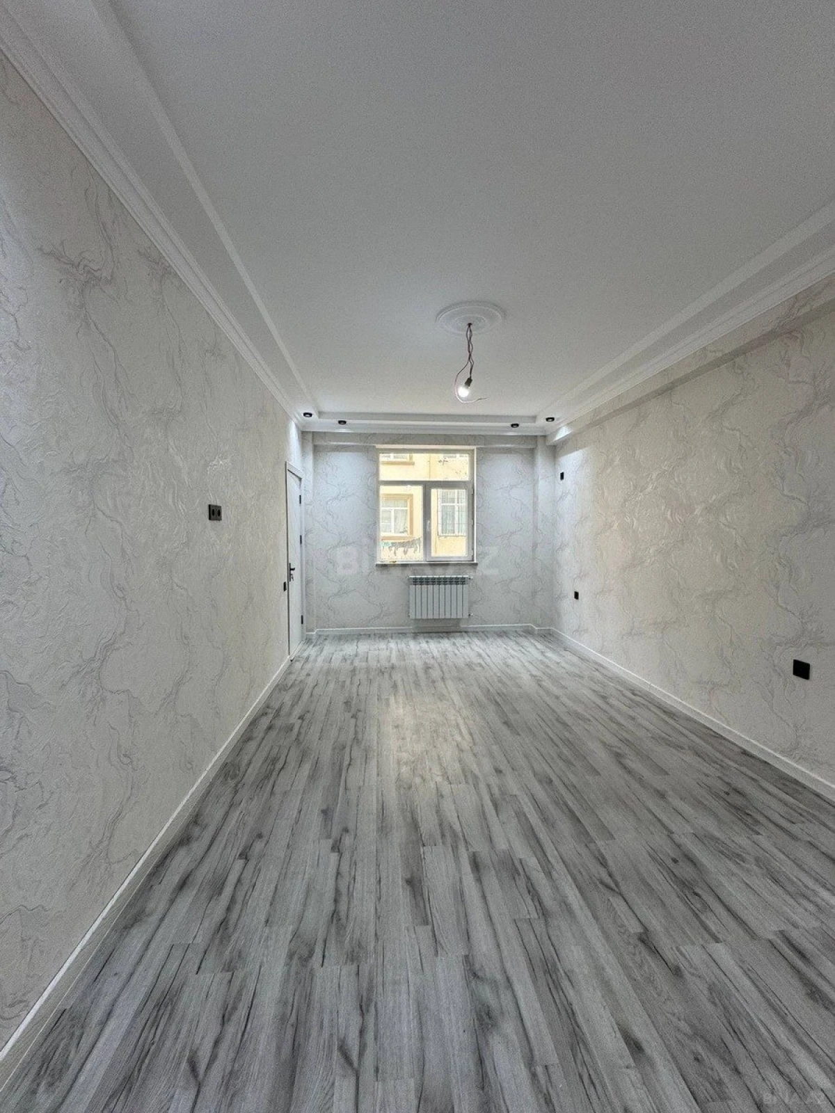 Satılır 2 otaqlı mənzil 57 m²