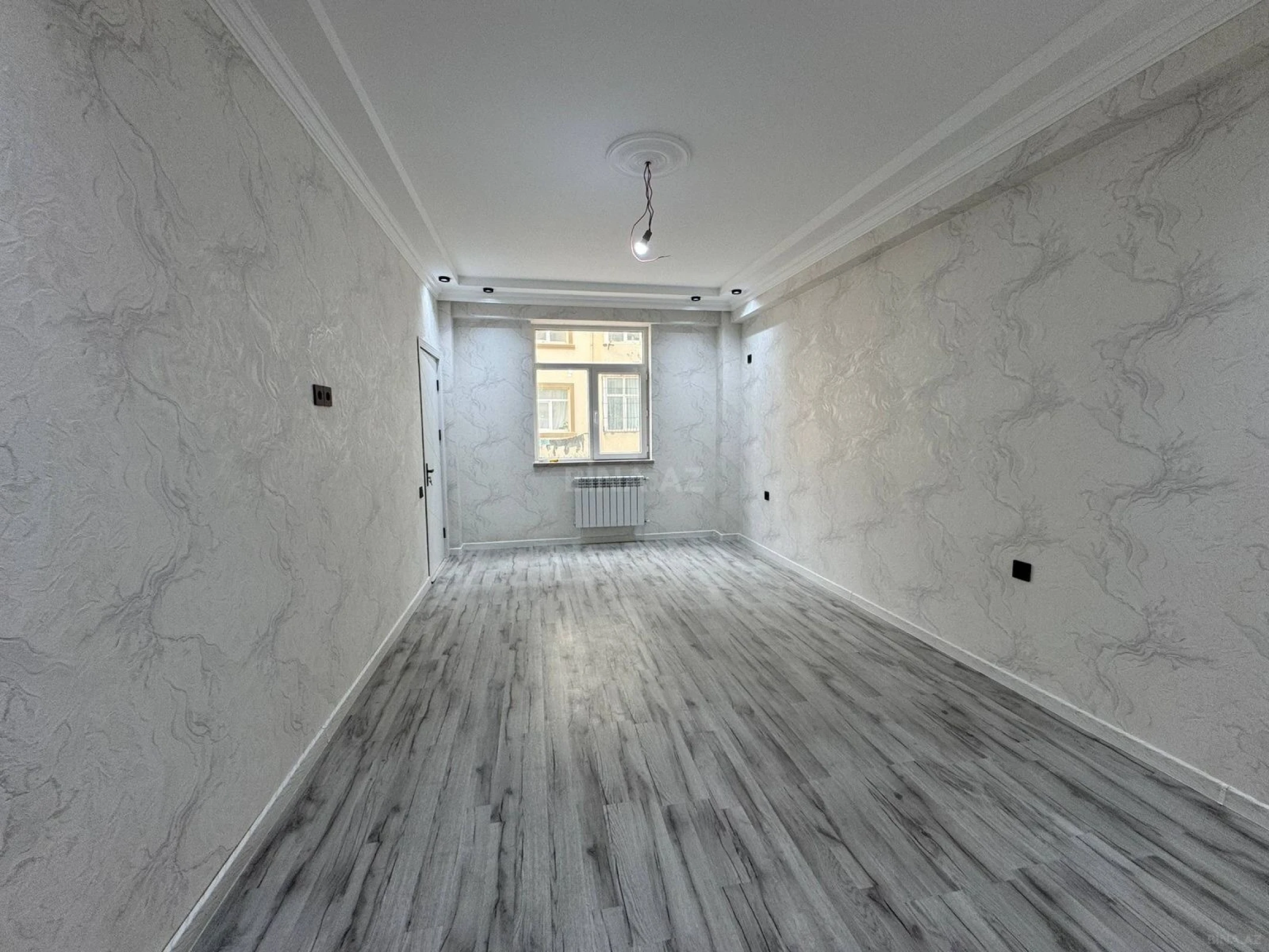 Satılır 2 otaqlı mənzil 57 m²