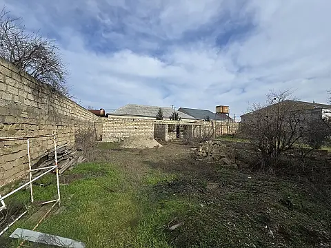 Satılır torpaq sahəsi 8 m²