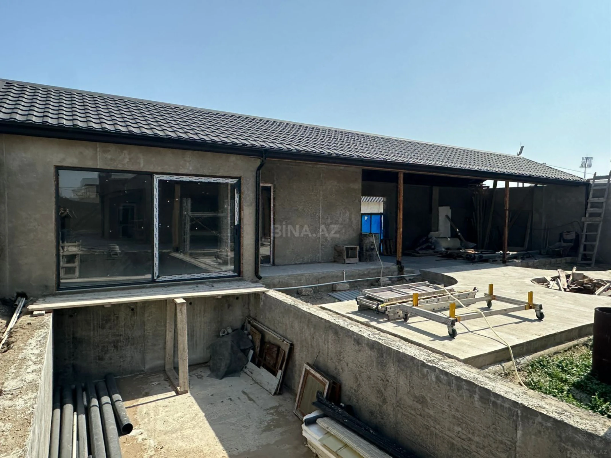 Satılır 4 otaqlı həyət evi 200 m²