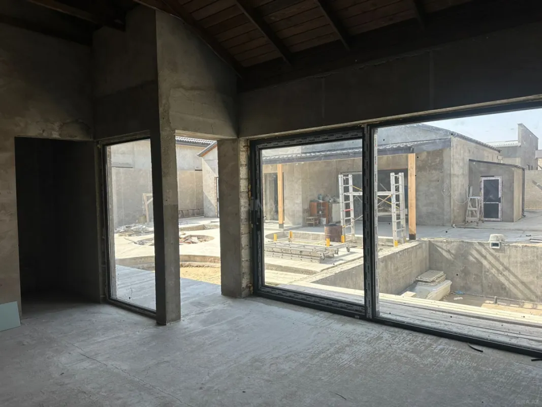Satılır 4 otaqlı həyət evi 200 m²
