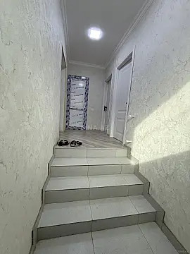 Satılır 6 otaqlı həyət evi 150 m²