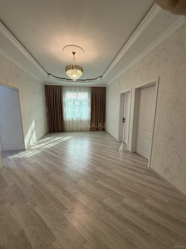 Satılır 6 otaqlı həyət evi 150 m²