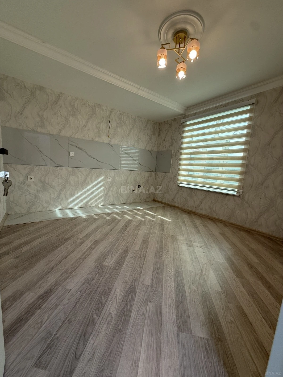 Satılır 6 otaqlı həyət evi 150 m²