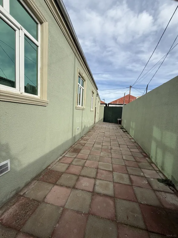 Satılır 6 otaqlı həyət evi 150 m²