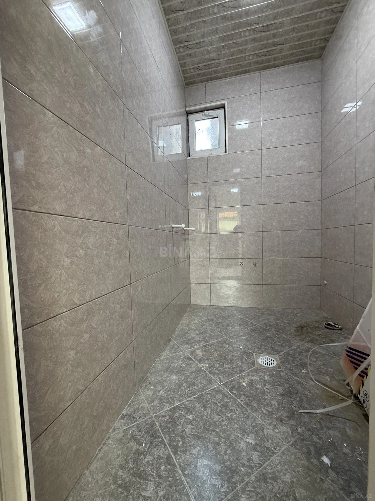 Satılır 6 otaqlı həyət evi 150 m²