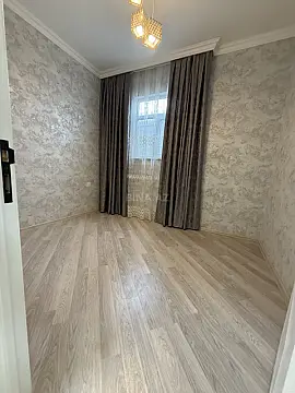 Satılır 6 otaqlı həyət evi 150 m²