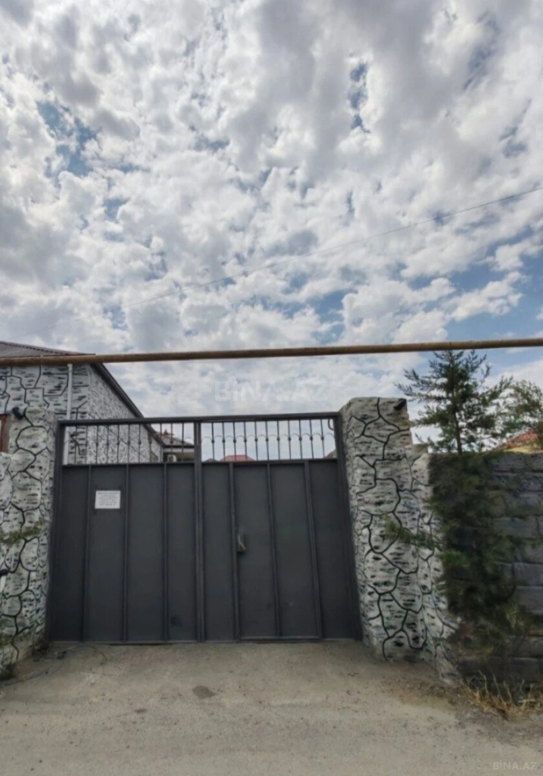 Satılır 3 otaqlı həyət evi 110 m²