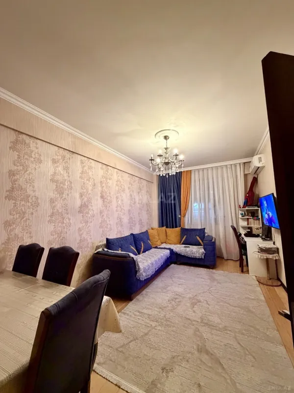 Satılır 2 otaqlı mənzil 65 m²