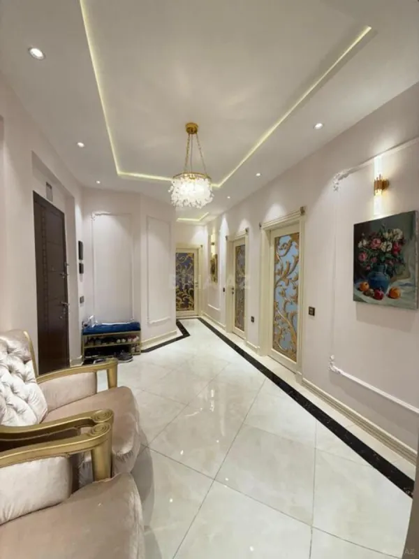 Satılır 3 otaqlı mənzil 141 m²