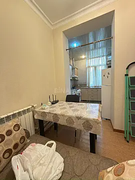 Satılır 2 otaqlı mənzil 60 m²