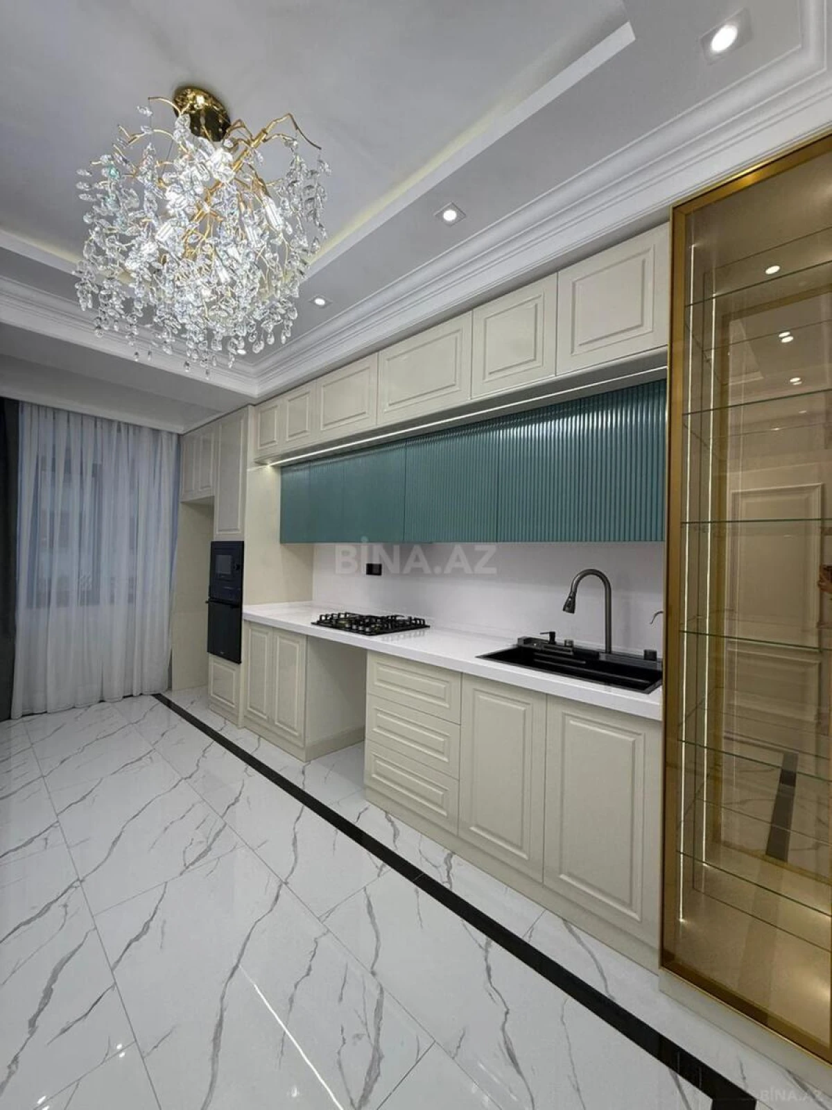 Satılır 3 otaqlı mənzil 100 m²