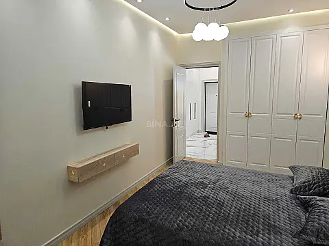 Kirayə verilir 2 otaqlı mənzil 64 m²