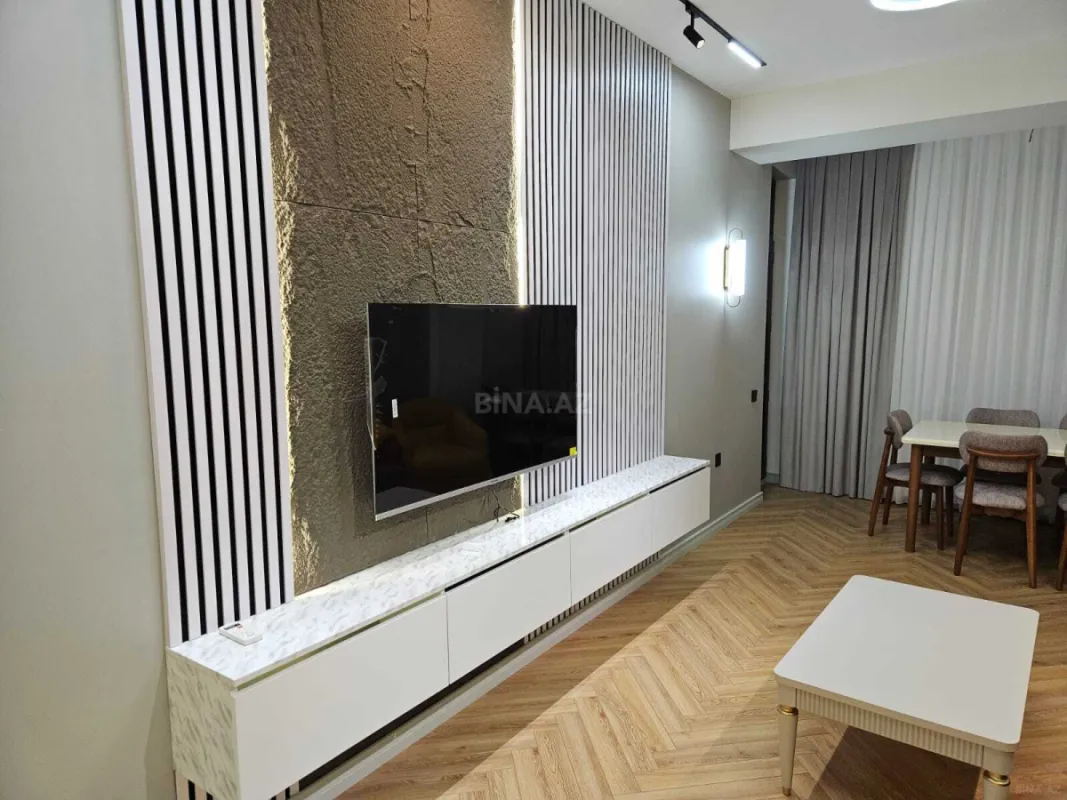 Kirayə verilir 2 otaqlı mənzil 64 m²