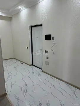 Satılır 3 otaqlı mənzil 125 m²