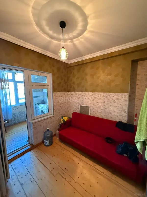 Satılır 2 otaqlı mənzil 45 m²