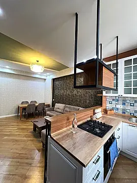 Satılır 3 otaqlı mənzil 85 m²